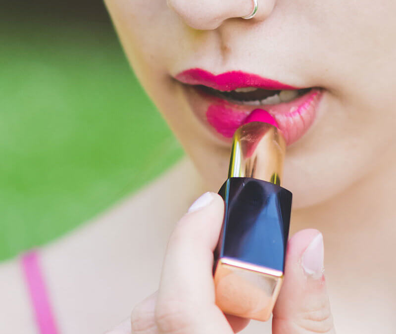 DIY Lipstick Recipe with Essential Oils