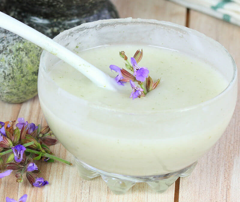 Homemade Roll On Deodorant – A Natural DIY