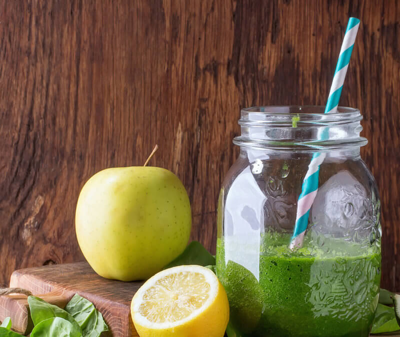Best Foods for Thyroid Health with Superfood Smoothie