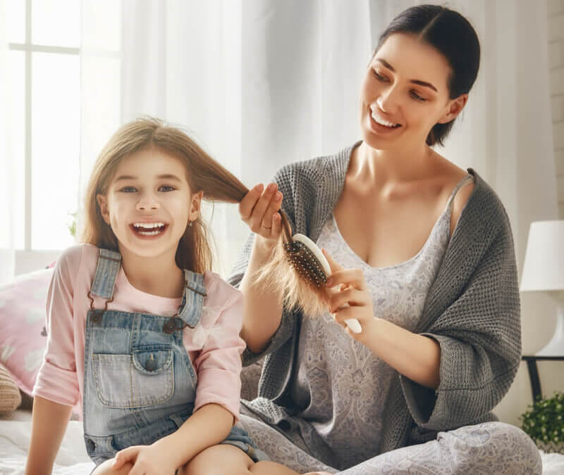 How To Make DIY Hair Detangler Spray