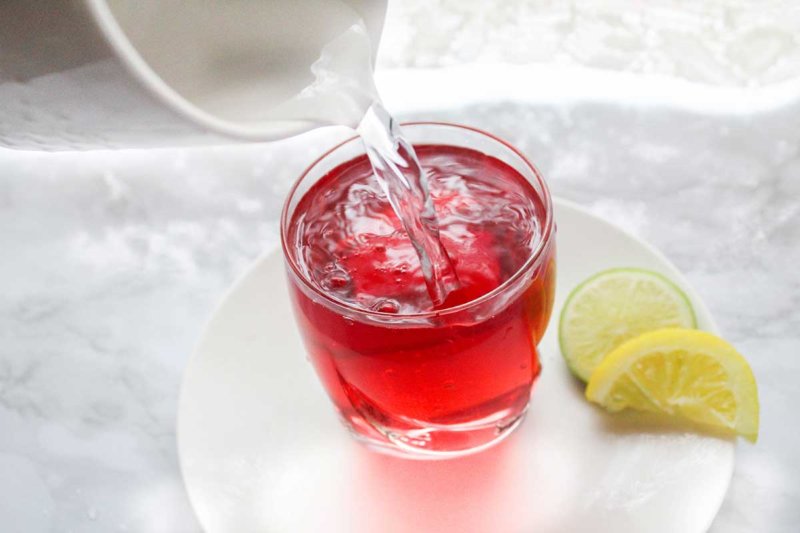 Hibiscus-Green Iced Tea