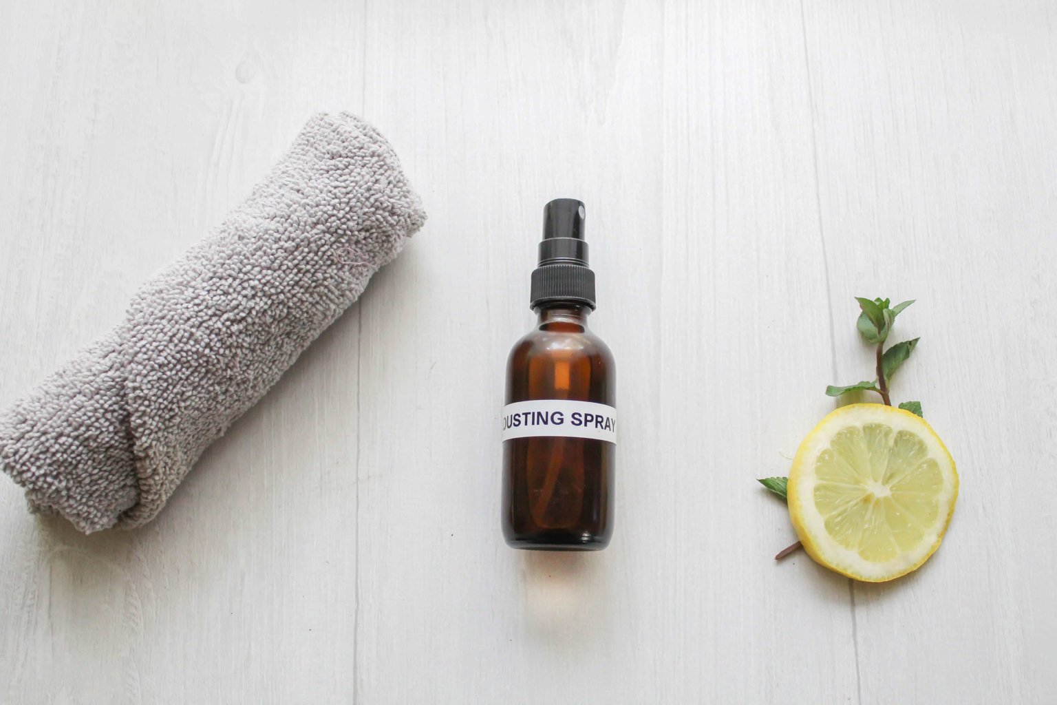 Homemade DIY Dusting Spray for Cleaning with Essential Oils